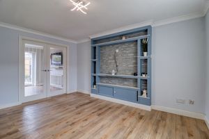 Lounge- click for photo gallery
